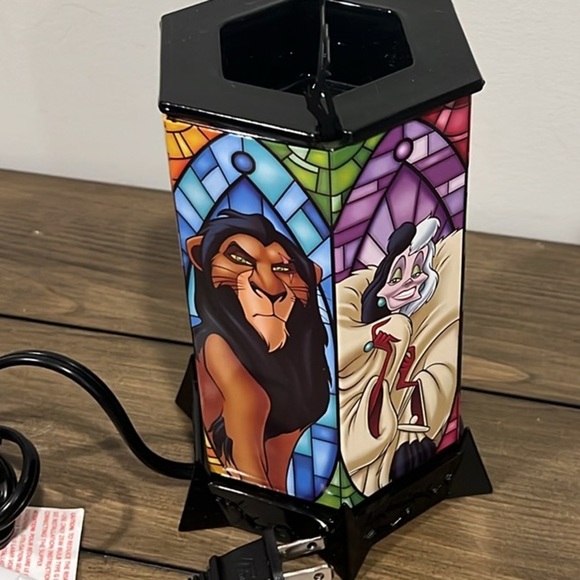 Disney all the rage villains scentsy wax melter - Picture 3 of 11